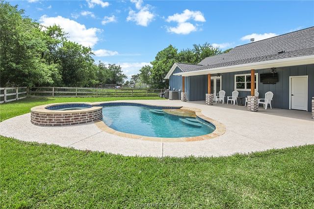 4902 County Road 128, Iola, TX 77861