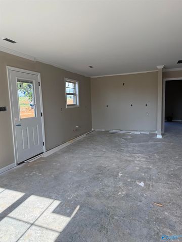 12592 Sommers Road, Athens, AL 35611
