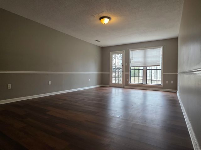 6379 S FAWN HOLLOW CIR, Memphis, TN 38141