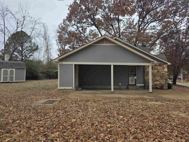 6379 S FAWN HOLLOW CIR, Memphis, TN 38141