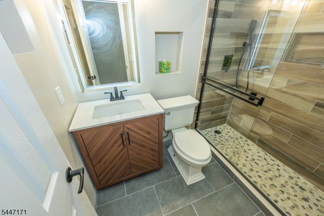 7 Sugar Loaf Ct 2, Vernon Twp., NJ 07462