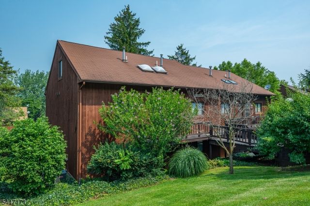7 Sugar Loaf Ct 2, Vernon Twp., NJ 07462