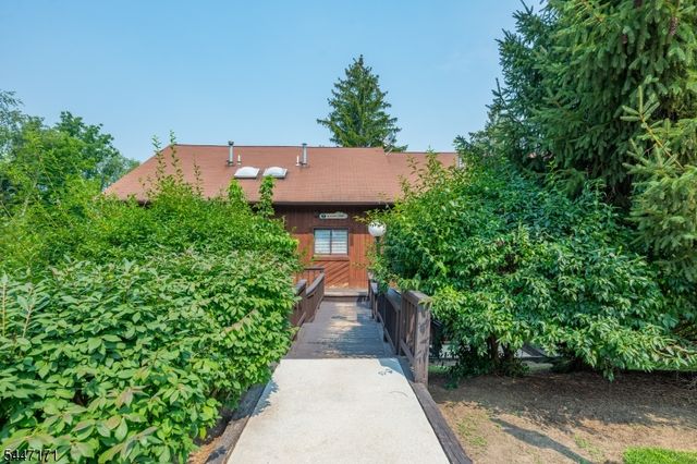 7 Sugar Loaf Ct 2, Vernon Twp., NJ 07462