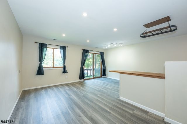 7 Sugar Loaf Ct 2, Vernon Twp., NJ 07462