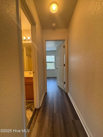 60 Rainbow Drive 9, Jacksonville, NC 28546