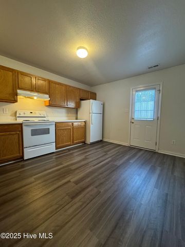 60 Rainbow Drive 9, Jacksonville, NC 28546