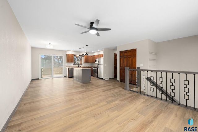 5901 W 58th St Street, Sioux Falls, SD 57106