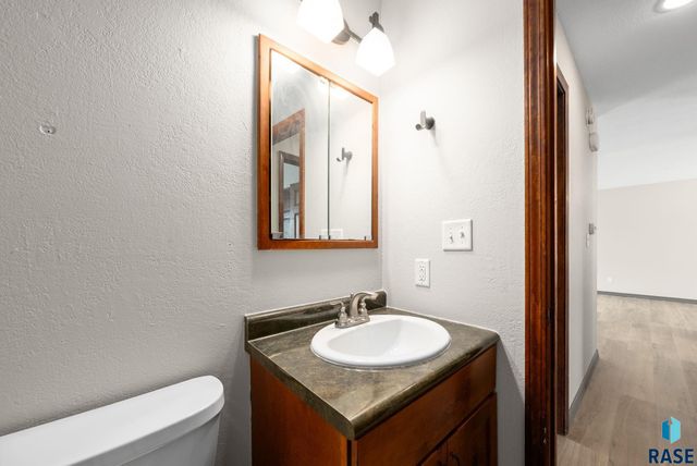 5901 W 58th St Street, Sioux Falls, SD 57106