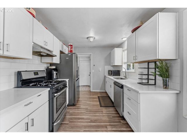 4505 Se HILL Rd, Milwaukie, OR 97267