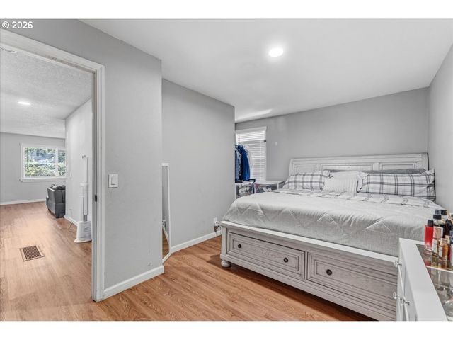 4505 Se HILL Rd, Milwaukie, OR 97267