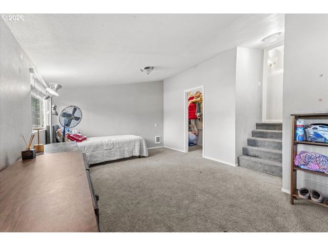 4505 Se HILL Rd, Milwaukie, OR 97267
