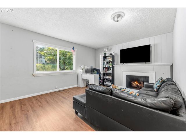 4505 Se HILL Rd, Milwaukie, OR 97267