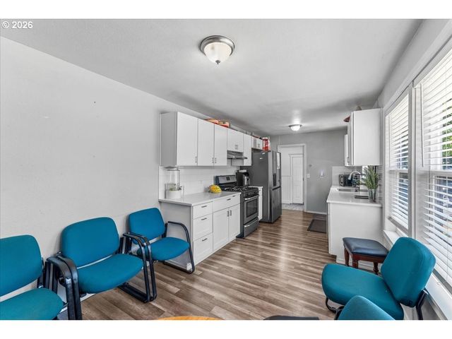 4505 Se HILL Rd, Milwaukie, OR 97267