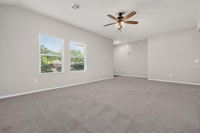 822 Highgarden Circle, Noble, OK 73068