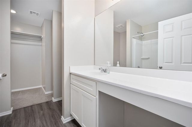 822 Highgarden Circle, Noble, OK 73068