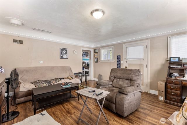 311 R Street NE, Auburn, WA 98002
