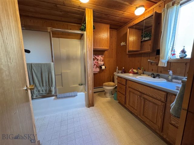 124 Deer Park Lane, Anaconda, MT 59711