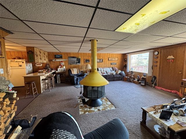 124 Deer Park Lane, Anaconda, MT 59711