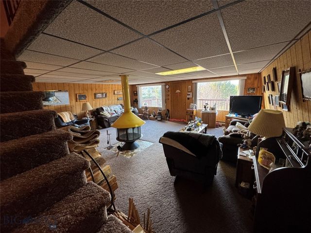 124 Deer Park Lane, Anaconda, MT 59711