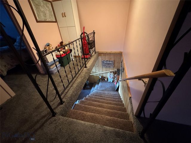 124 Deer Park Lane, Anaconda, MT 59711