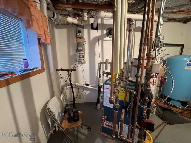 124 Deer Park Lane, Anaconda, MT 59711