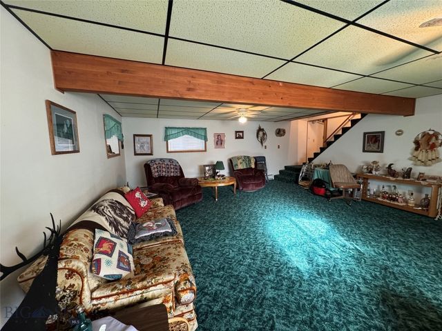 124 Deer Park Lane, Anaconda, MT 59711