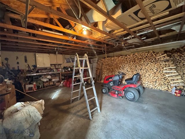 124 Deer Park Lane, Anaconda, MT 59711