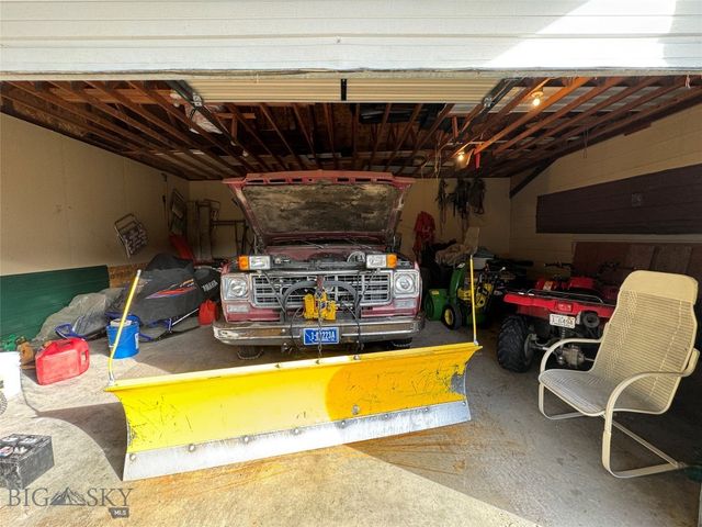 124 Deer Park Lane, Anaconda, MT 59711