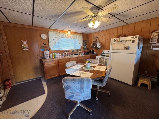 124 Deer Park Lane, Anaconda, MT 59711