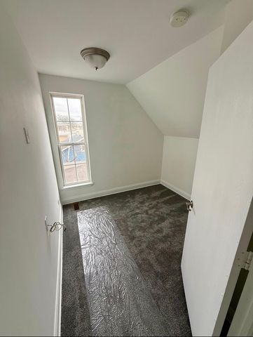 309 Griswold Street, Elgin, IL 60123