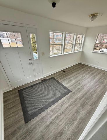 309 Griswold Street, Elgin, IL 60123