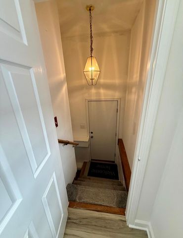 309 Griswold Street, Elgin, IL 60123