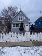 309 Griswold Street, Elgin, IL 60123