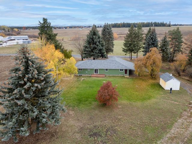 7824 W Dahl Rd, Deer Park, WA 99006