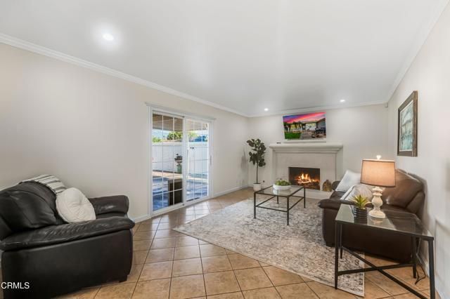 521 W Santa Cruz Street, Santa Paula, CA 93060