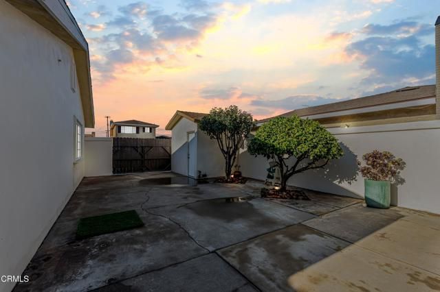 521 W Santa Cruz Street, Santa Paula, CA 93060