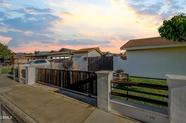 521 W Santa Cruz Street, Santa Paula, CA 93060