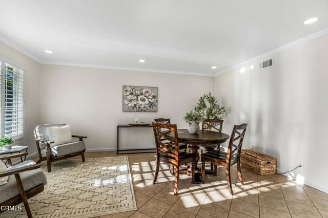 521 W Santa Cruz Street, Santa Paula, CA 93060