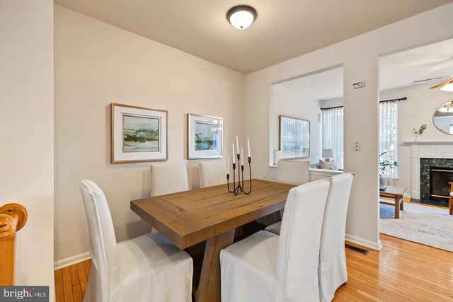 1455 FAWN HOLLOW LN, Woodbridge, VA 22191