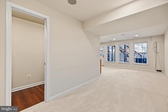 1455 FAWN HOLLOW LN, Woodbridge, VA 22191