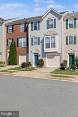 1455 FAWN HOLLOW LN, Woodbridge, VA 22191