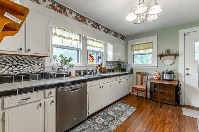 103 Claire Street, Rossville, GA 30741