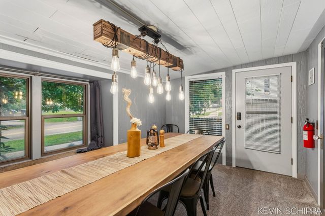 36 Union Street, Douglas, MI 49406