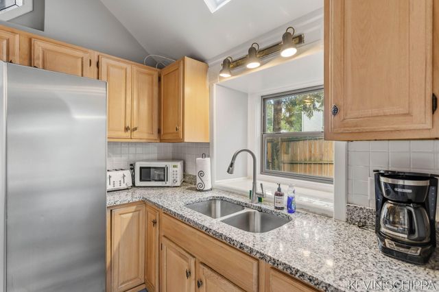 36 Union Street, Douglas, MI 49406