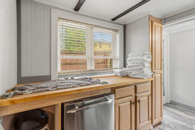 36 Union Street, Douglas, MI 49406