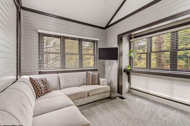 36 Union Street, Douglas, MI 49406