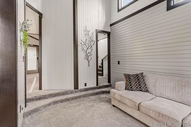 36 Union Street, Douglas, MI 49406