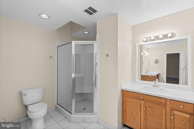 7711 ARROWOOD CT, Bethesda, MD 20817