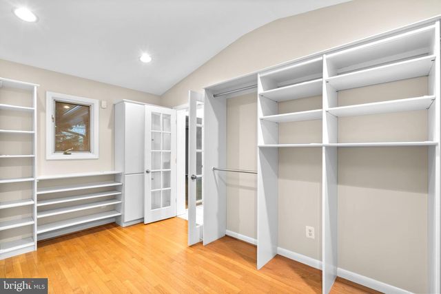 7711 ARROWOOD CT, Bethesda, MD 20817