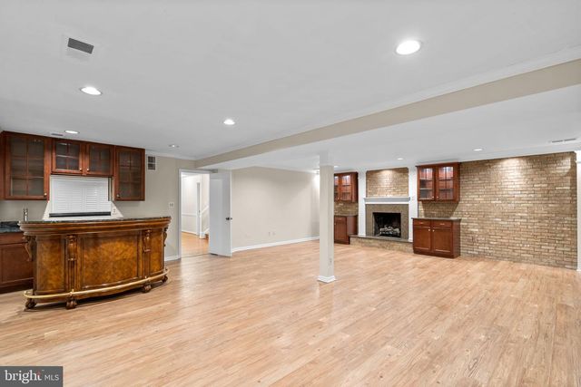 7711 ARROWOOD CT, Bethesda, MD 20817